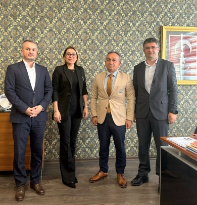 Ayşe Yanık Hanımefendiyi Ziyaret Ettik